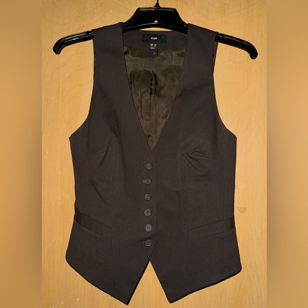 H&M - Vest - Chocolate Brown - Size 8